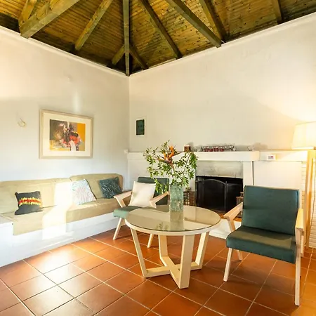 Holiday home Elaion Hideaway - Uncover Petalidi's Secrets Karpofora