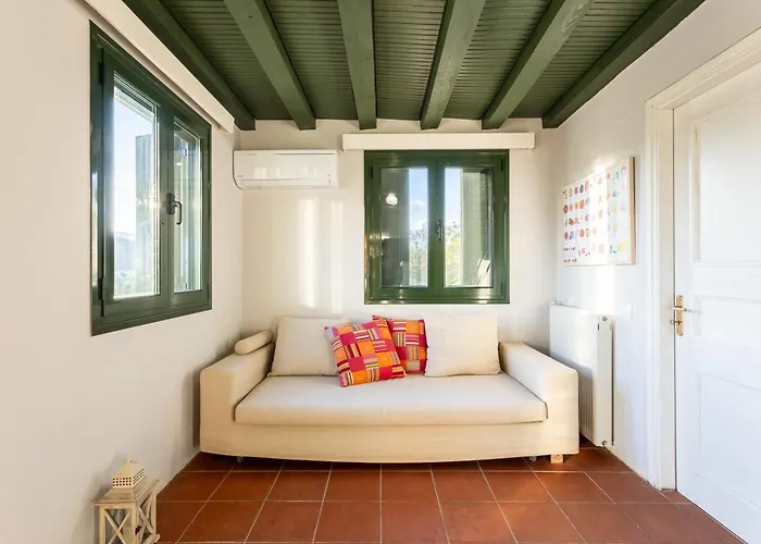 Elaion Hideaway - Uncover Petalidi's Secrets Σπίτι διακοπών Karpofora