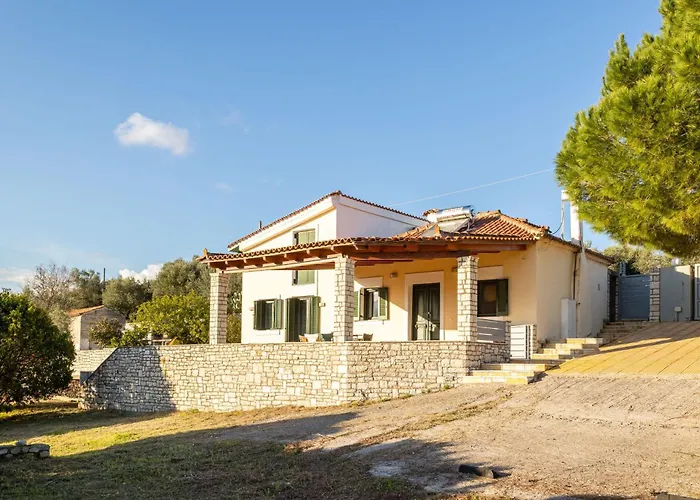 Σπίτι διακοπών Elaion Hideaway - Uncover Petalidi's Secrets *